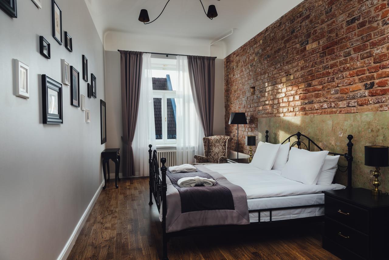 ريغا Sherlock Art Hotel المظهر الخارجي الصورة